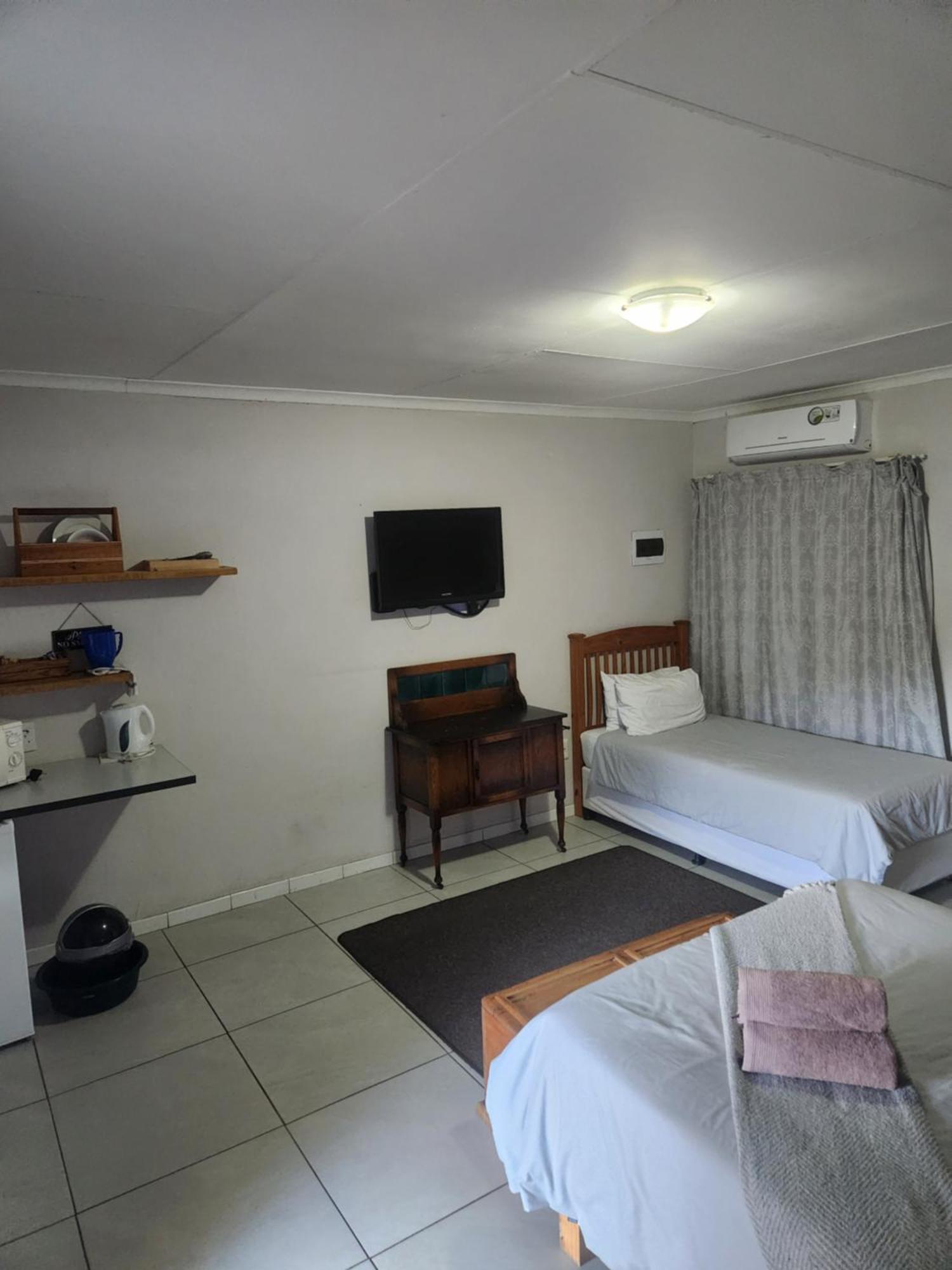 Mimosa Guesthouse Colesberg Exteriör bild