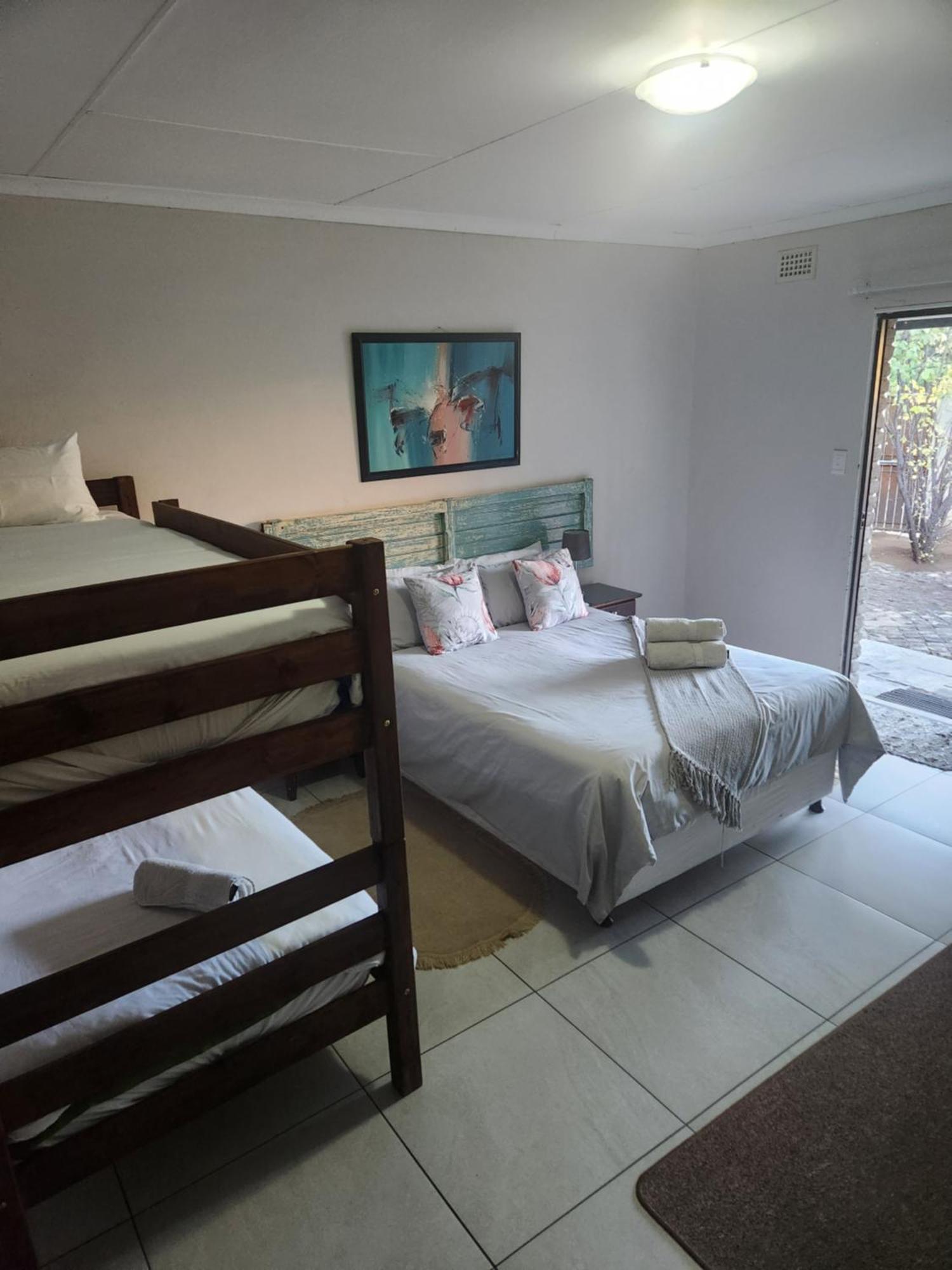 Mimosa Guesthouse Colesberg Exteriör bild